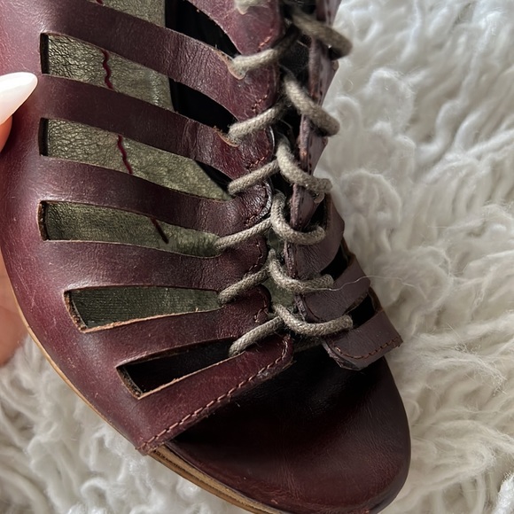 Dolce Vita brown heels - Picture 6 of 6